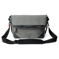 Artisan and Artist Adelina ACAM-9000 Camera Bag