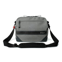 Artisan and Artist Alma ACAM-9200 Camera Bag